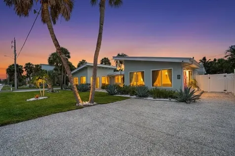 6203 Holmes Boulevard Holmes Beach FL 34217