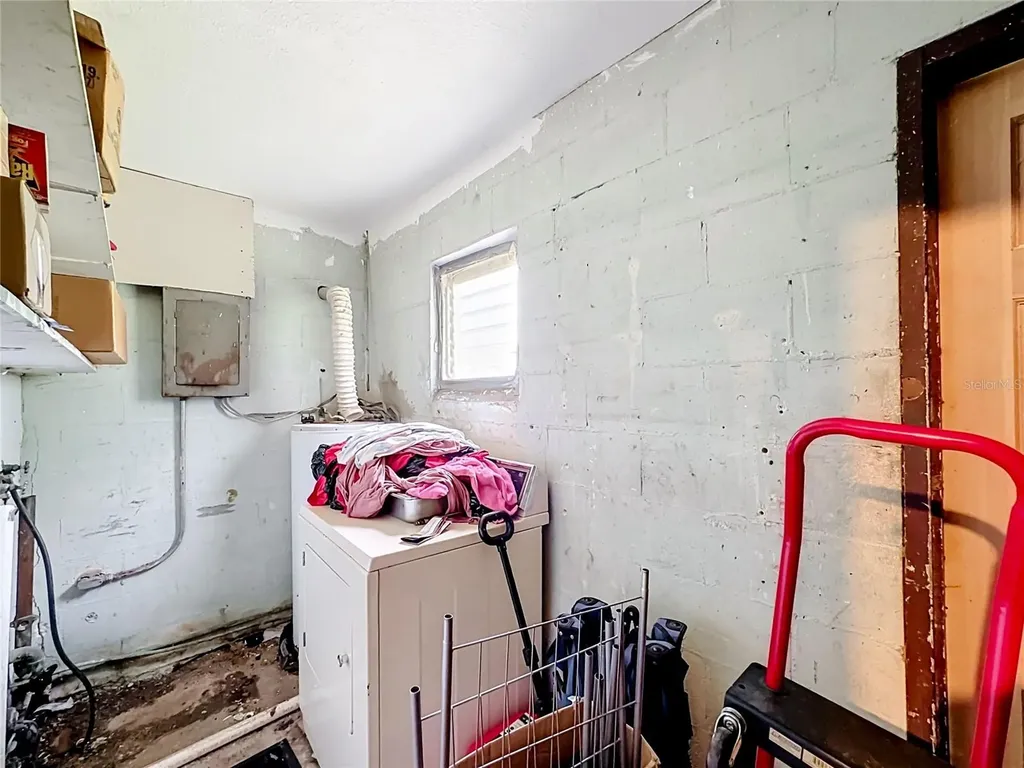 202 N 39th Street Fort Pierce FL 34947