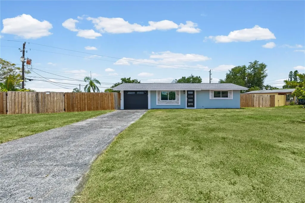 3012 15th Street W Bradenton FL 34205