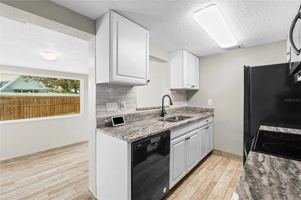 3012 15th Street W Bradenton FL 34205