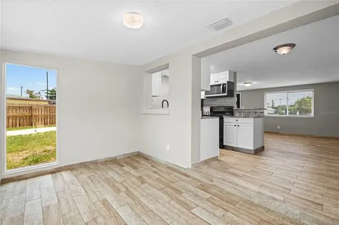 3012 15th Street W Bradenton FL 34205