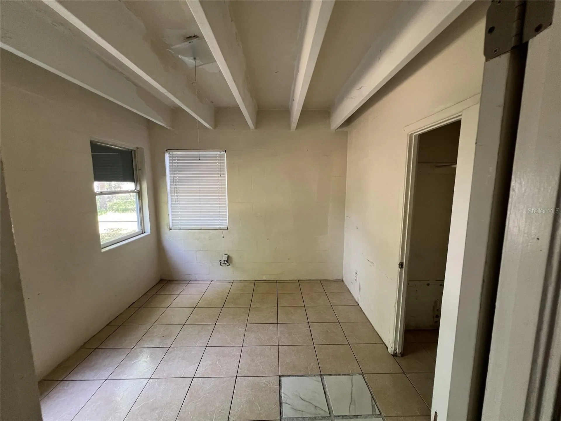 543 Division Street Daytona Beach FL 32114