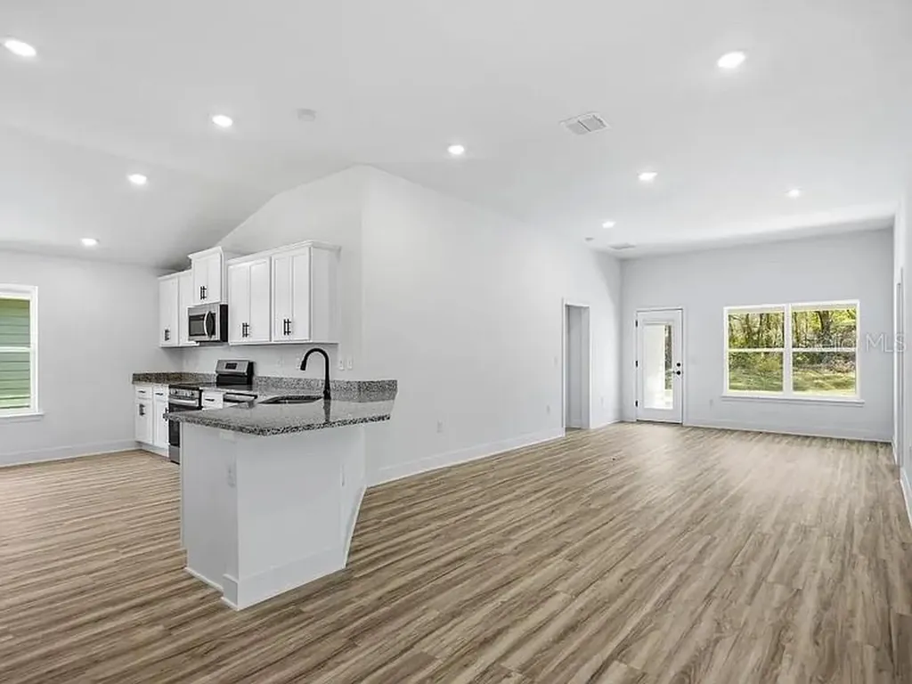 16766 NW 178th Terrace Alachua FL 32615