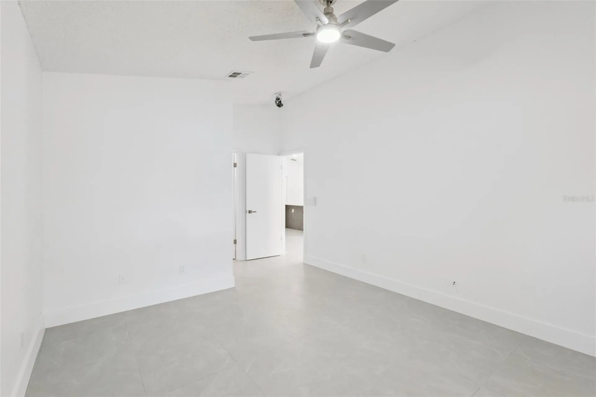2625 Walden Court Kissimmee FL 34743
