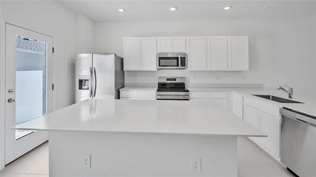 2136 Rider Rain Lane Apopka FL 32703