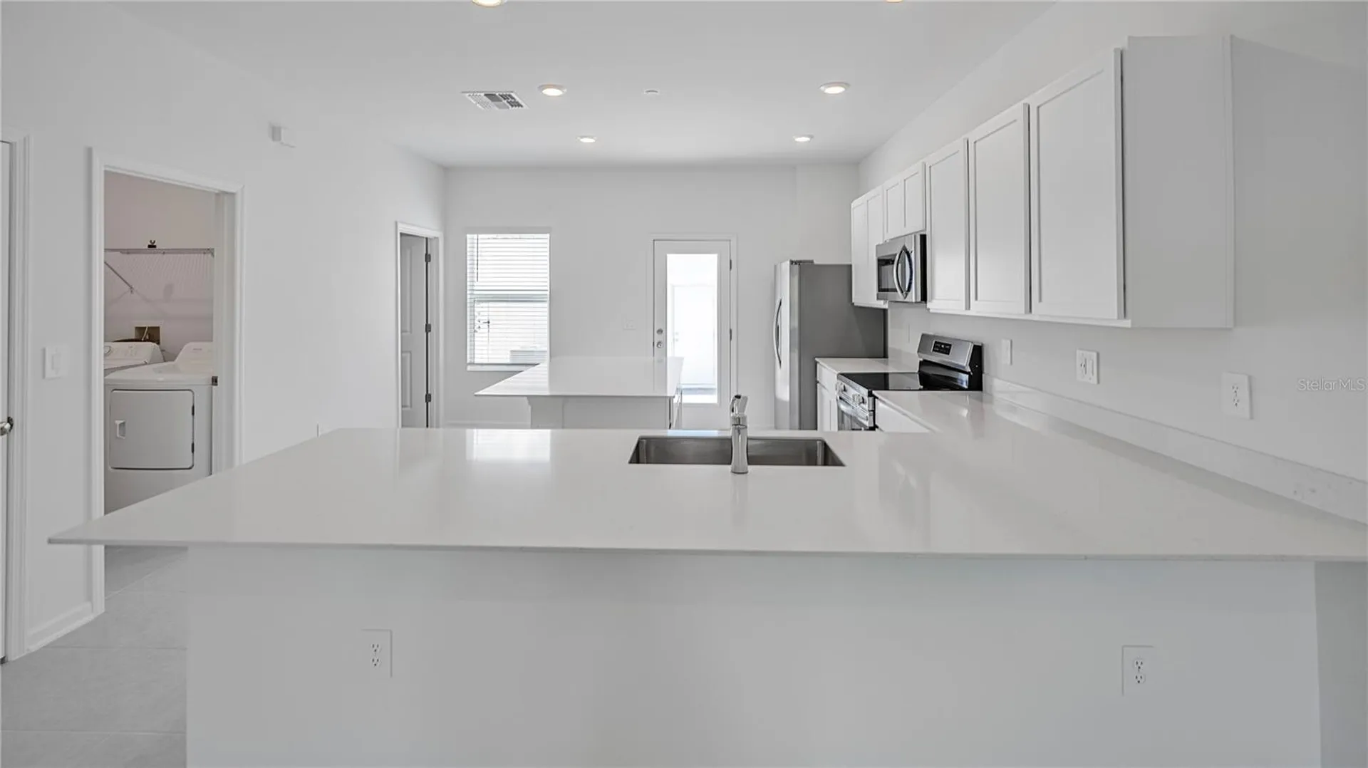 2136 Rider Rain Lane Apopka FL 32703