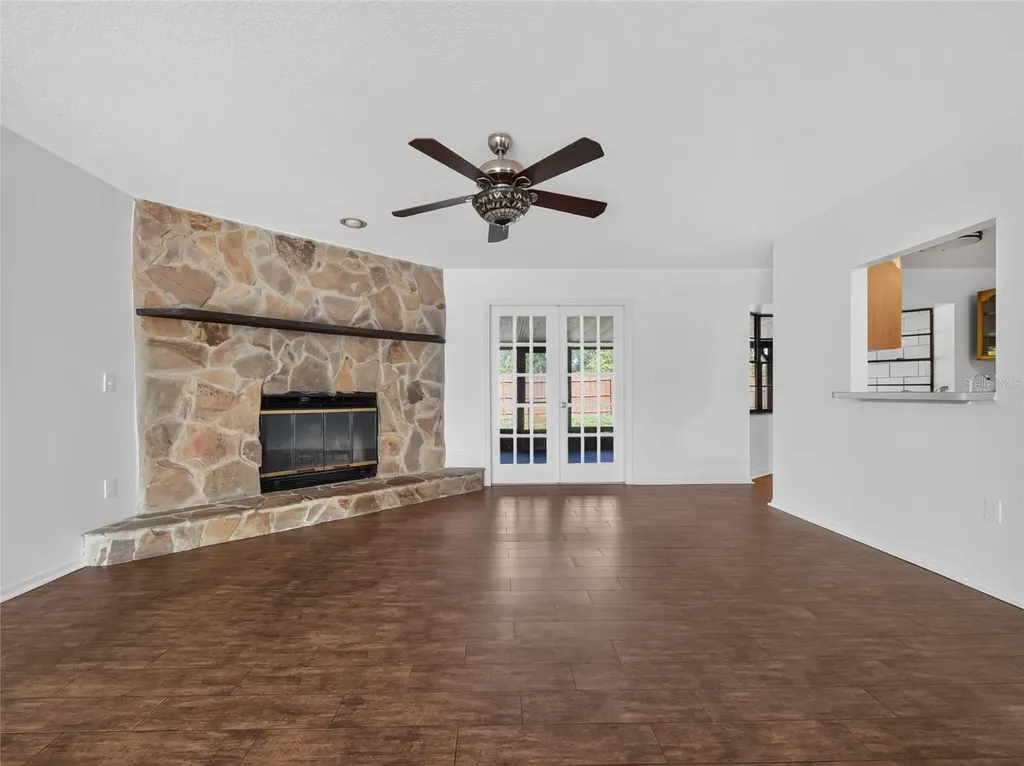 811 W Harbour Court Ocoee FL 34761