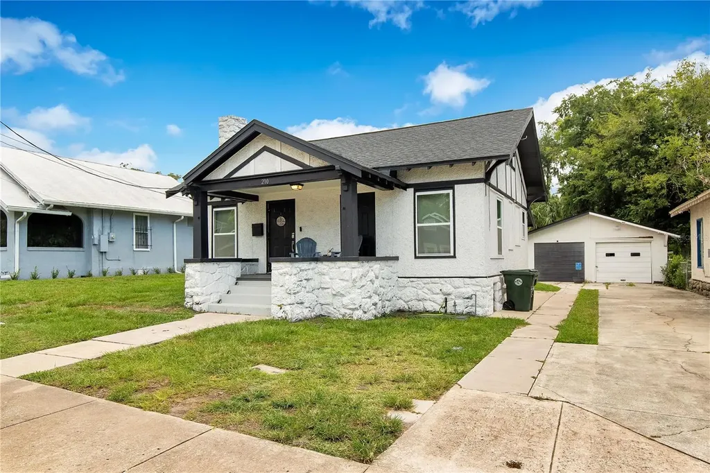 210 Bellevue Avenue Daytona Beach FL 32114