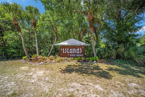 11364 W Bayshore Drive Crystal River FL 34429
