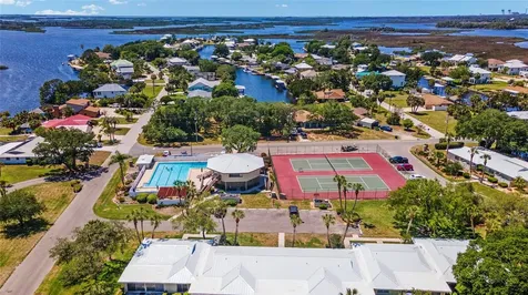 11364 W Bayshore Drive Crystal River FL 34429
