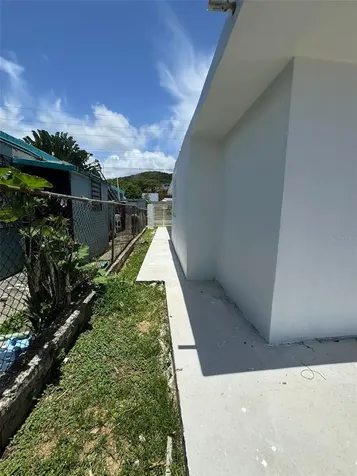 A-36 Calle Marginal Urb. Baralt Fajardo PR 00738