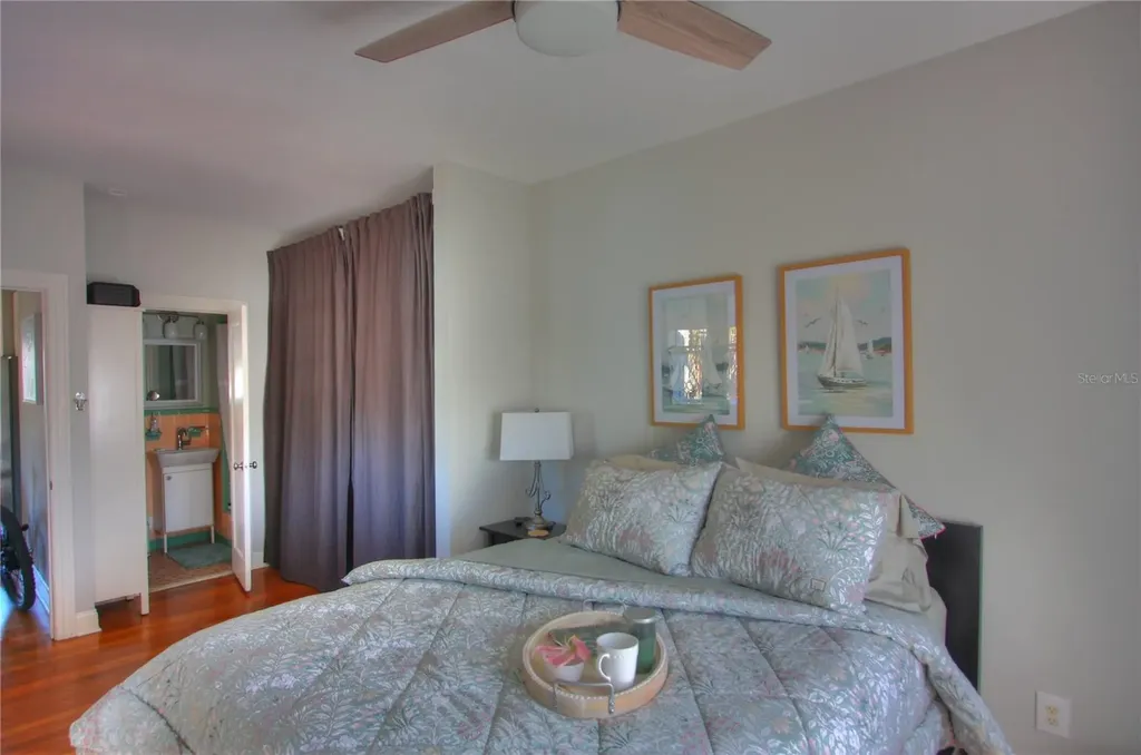 835 7th Avenue S St Petersburg FL 33701