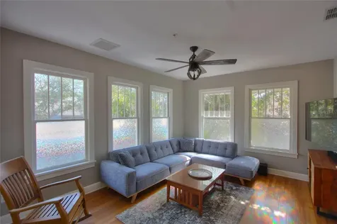 835 7th Avenue S St Petersburg FL 33701