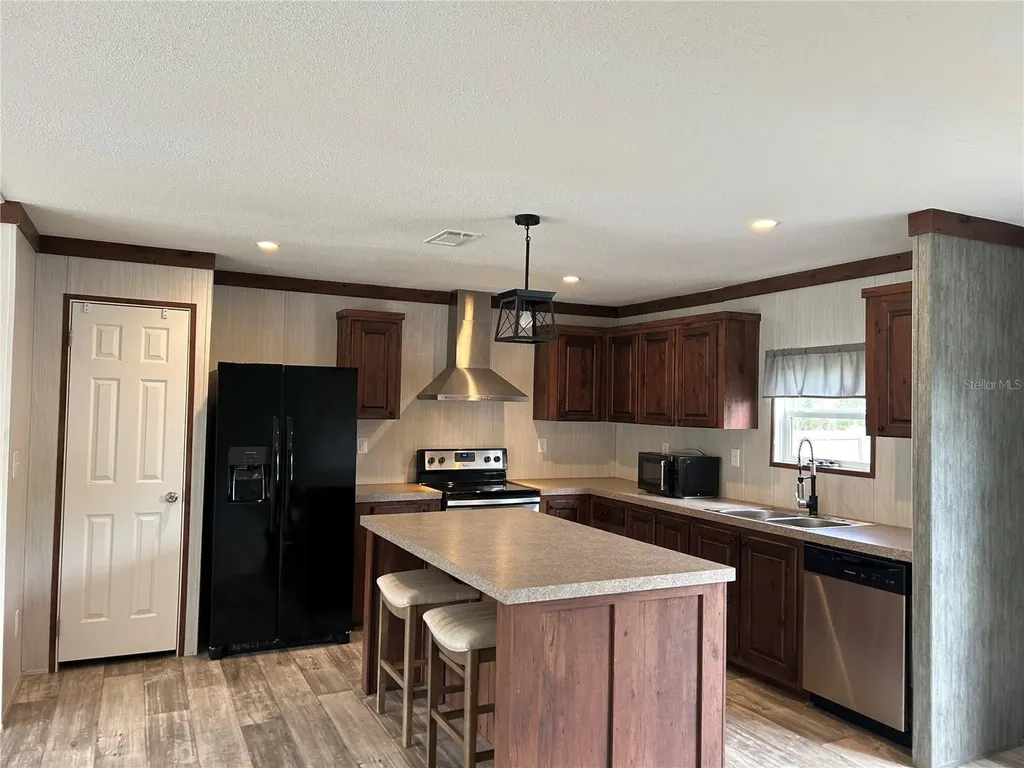 11231 NE 60th Street Bronson FL 32621