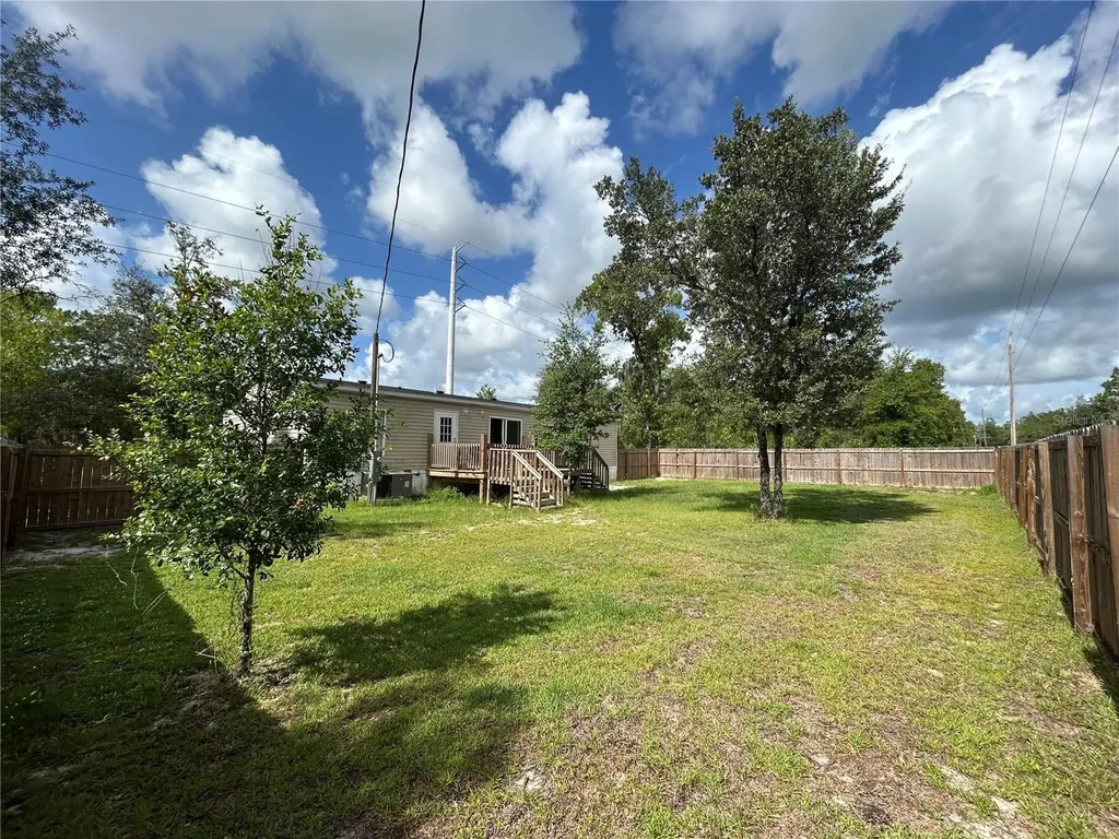 11231 NE 60th Street Bronson FL 32621