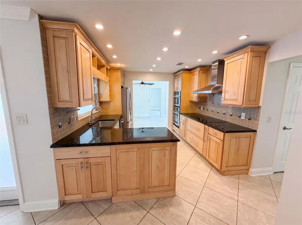 2223 Conifer Avenue Winter Park FL 32792