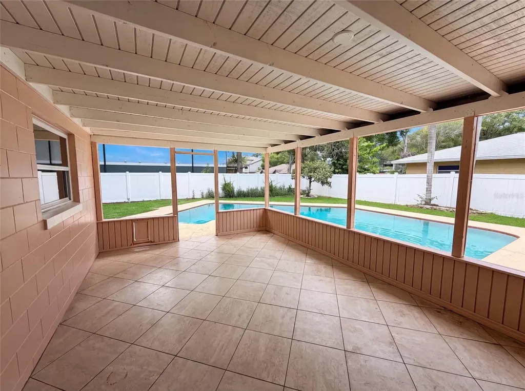 2223 Conifer Avenue Winter Park FL 32792