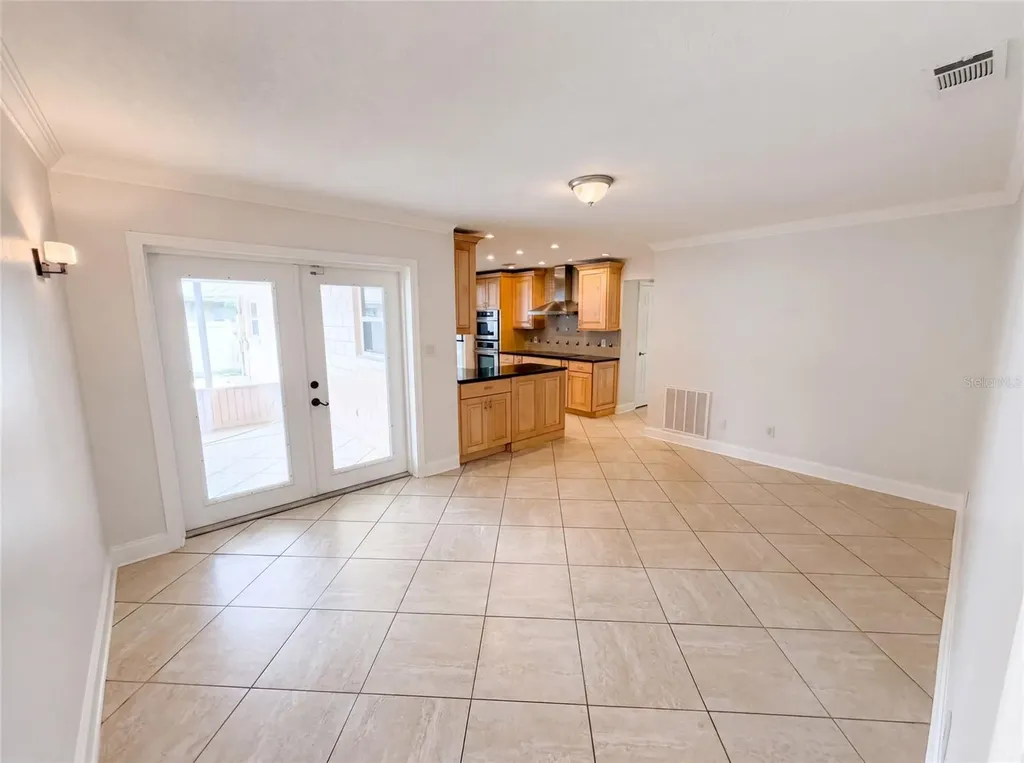 2223 Conifer Avenue Winter Park FL 32792