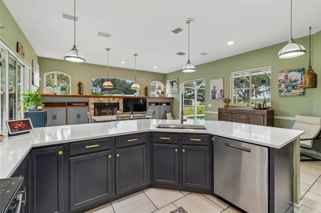 1514 Booth Drive Valrico FL 33594