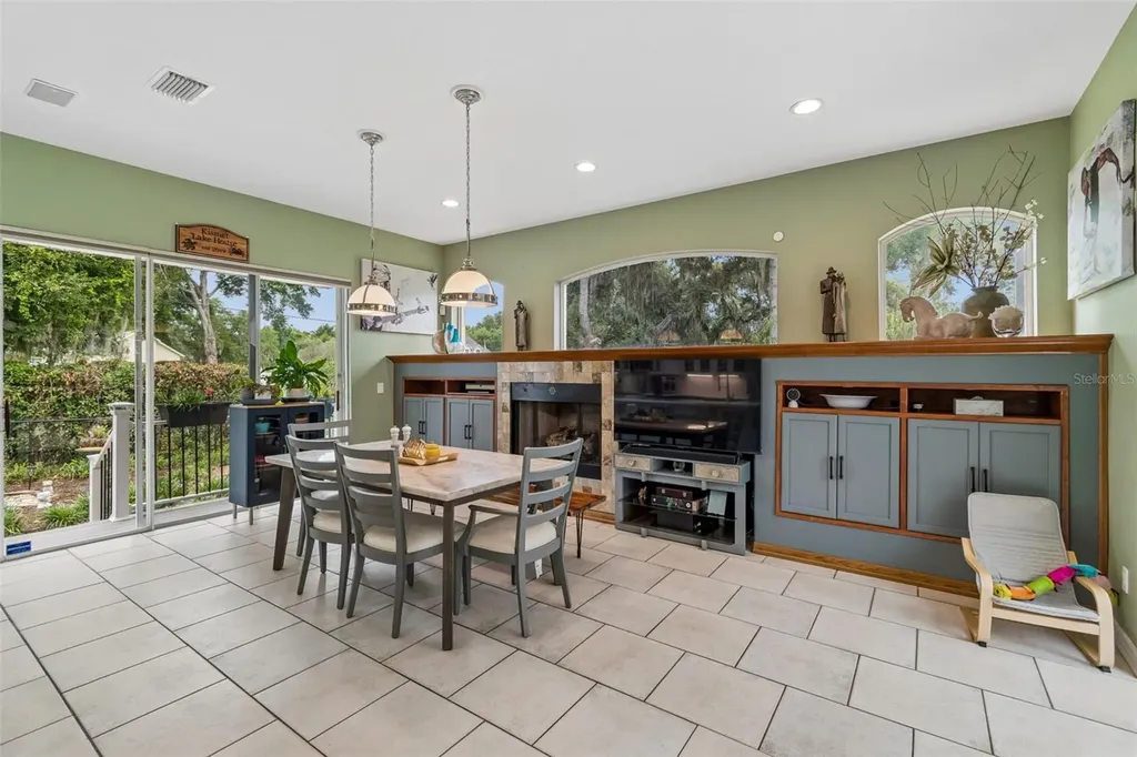 1514 Booth Drive Valrico FL 33594