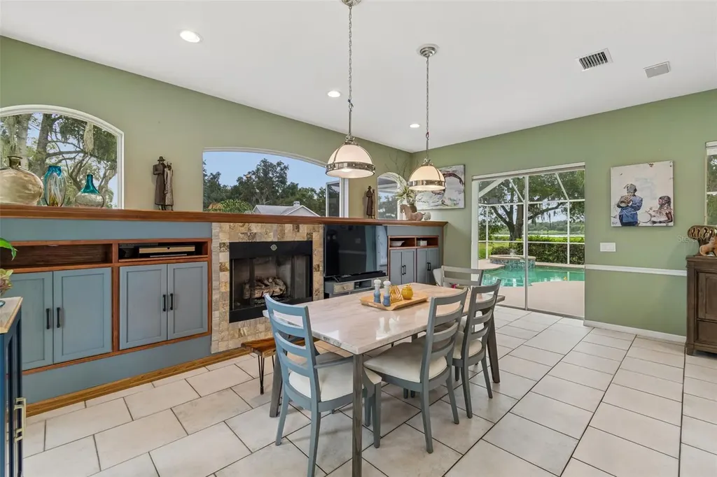 1514 Booth Drive Valrico FL 33594