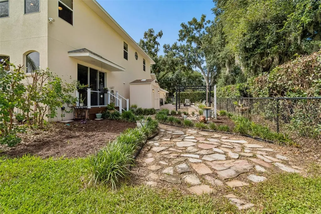 1514 Booth Drive Valrico FL 33594