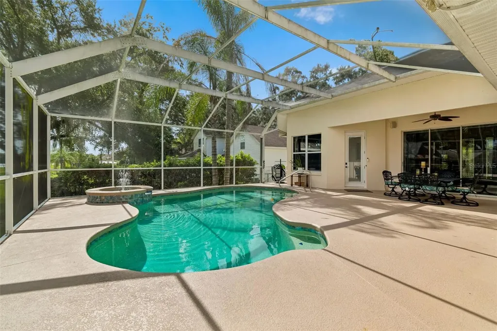 1514 Booth Drive Valrico FL 33594