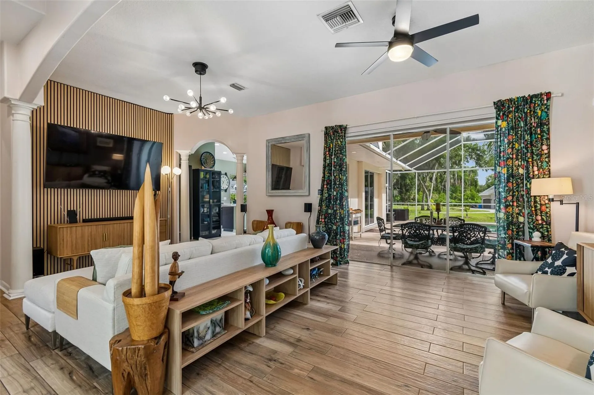 1514 Booth Drive Valrico FL 33594