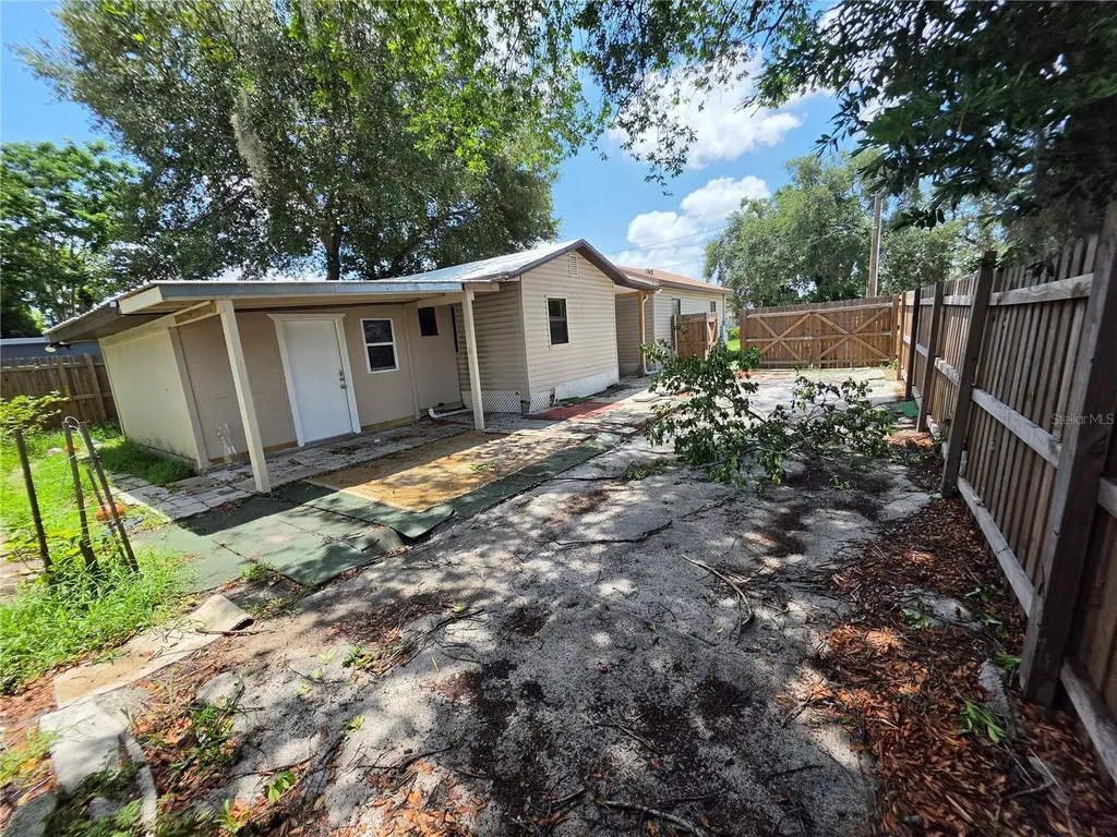 3308 E Mohawk Avenue Tampa FL 33610