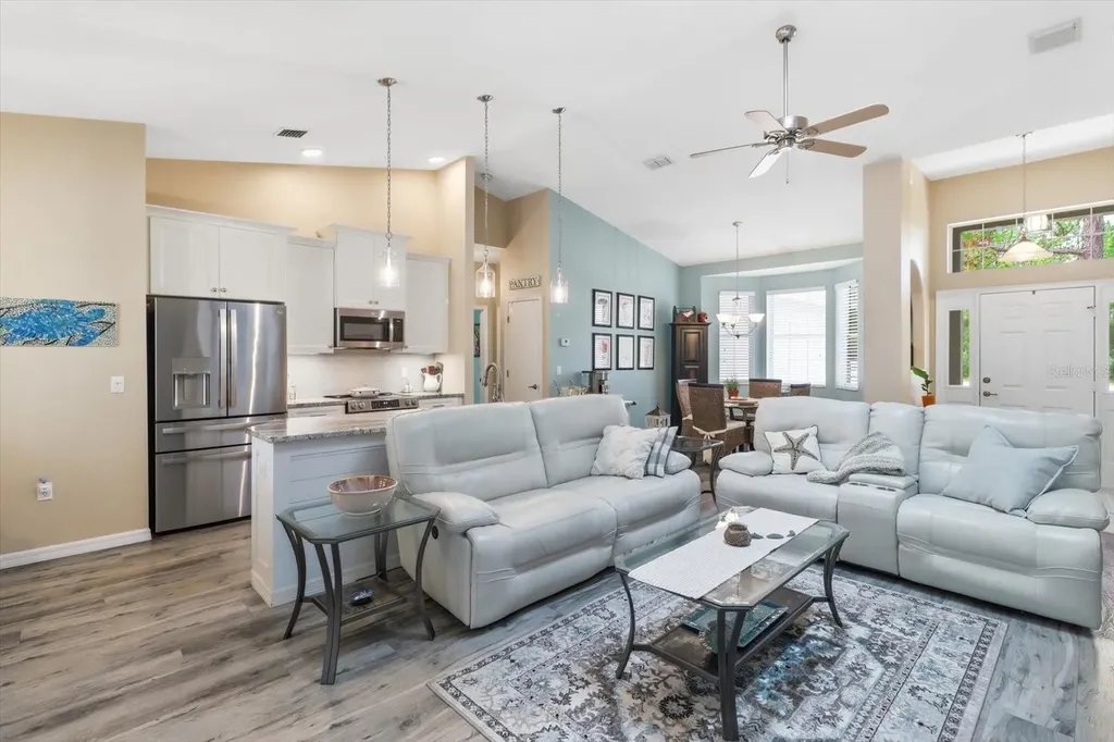 4093 W Pine Ridge Boulevard Beverly Hills FL 34465