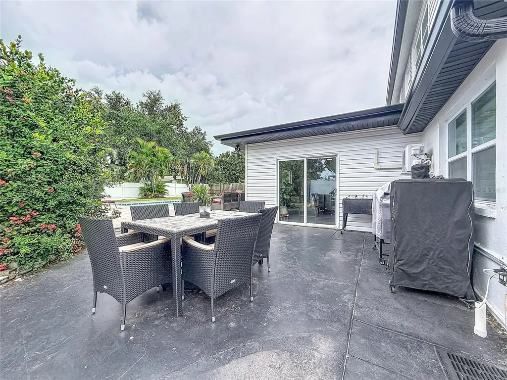 8407 Quartz Place Tampa FL 33615