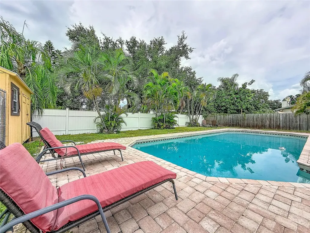 8407 Quartz Place Tampa FL 33615