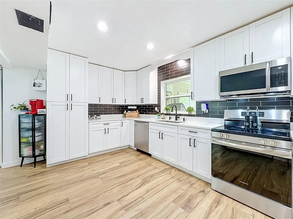 8407 Quartz Place Tampa FL 33615