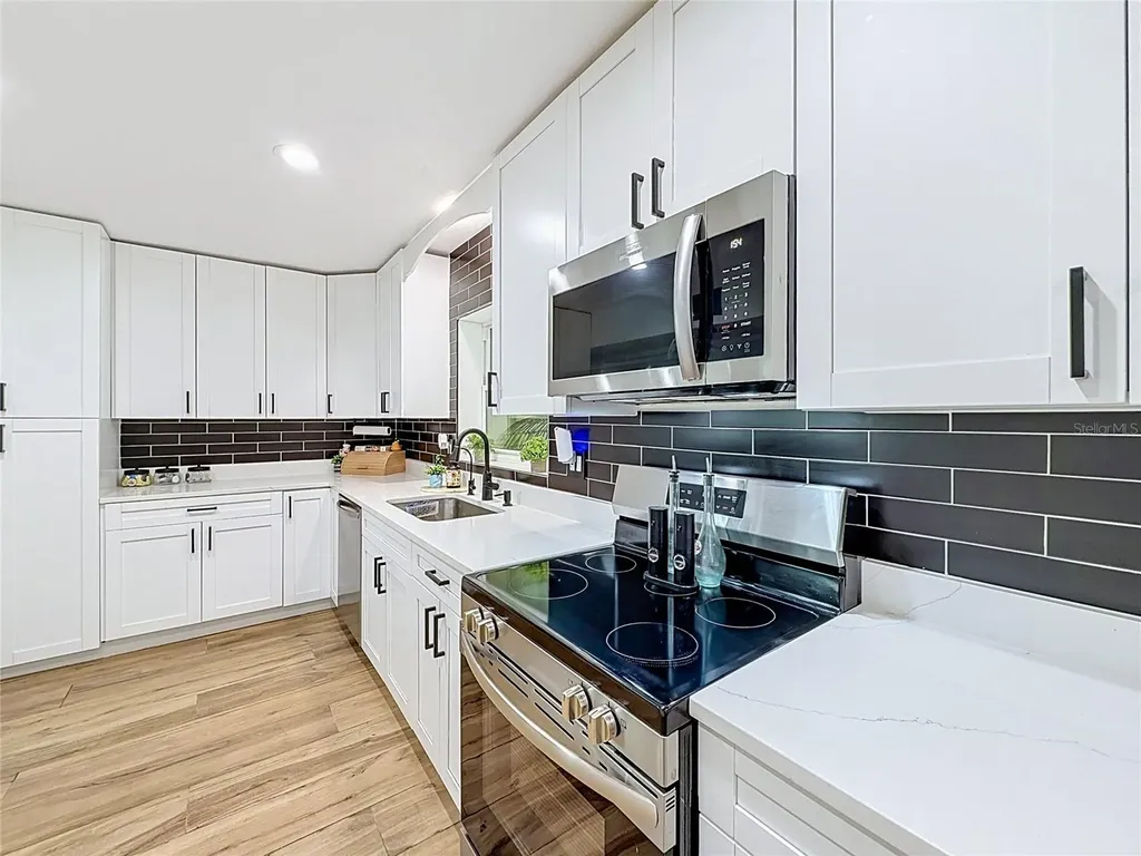 8407 Quartz Place Tampa FL 33615