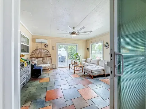 8407 Quartz Place Tampa FL 33615