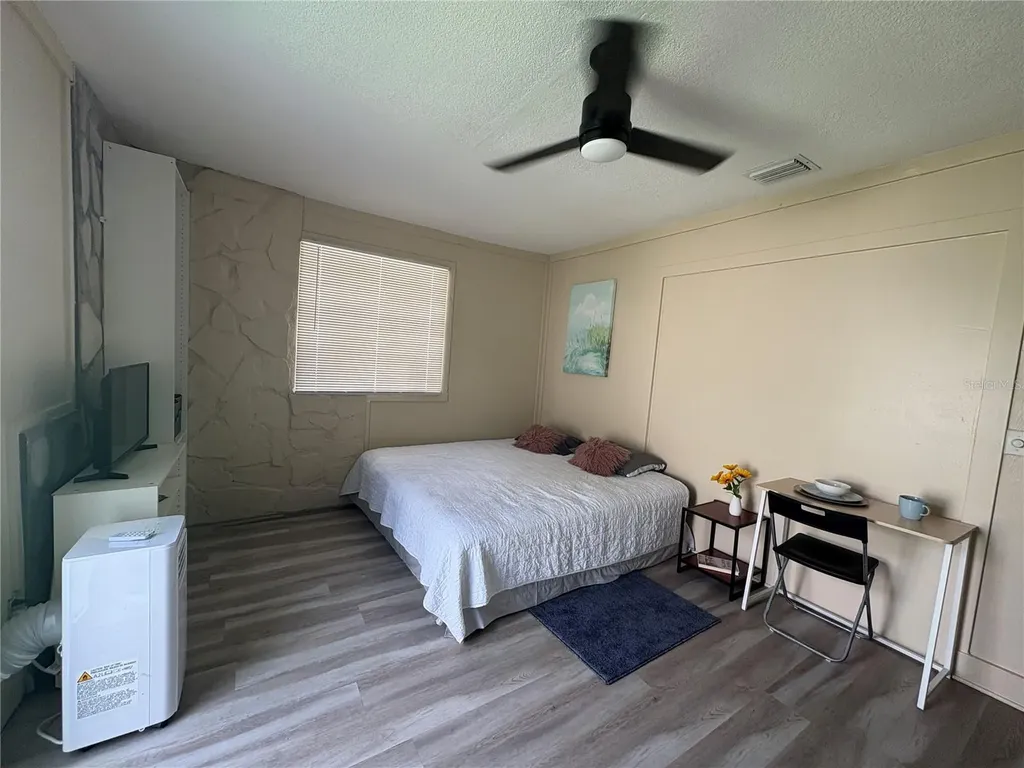 14413-B Hertha Avenue Orlando FL 32826