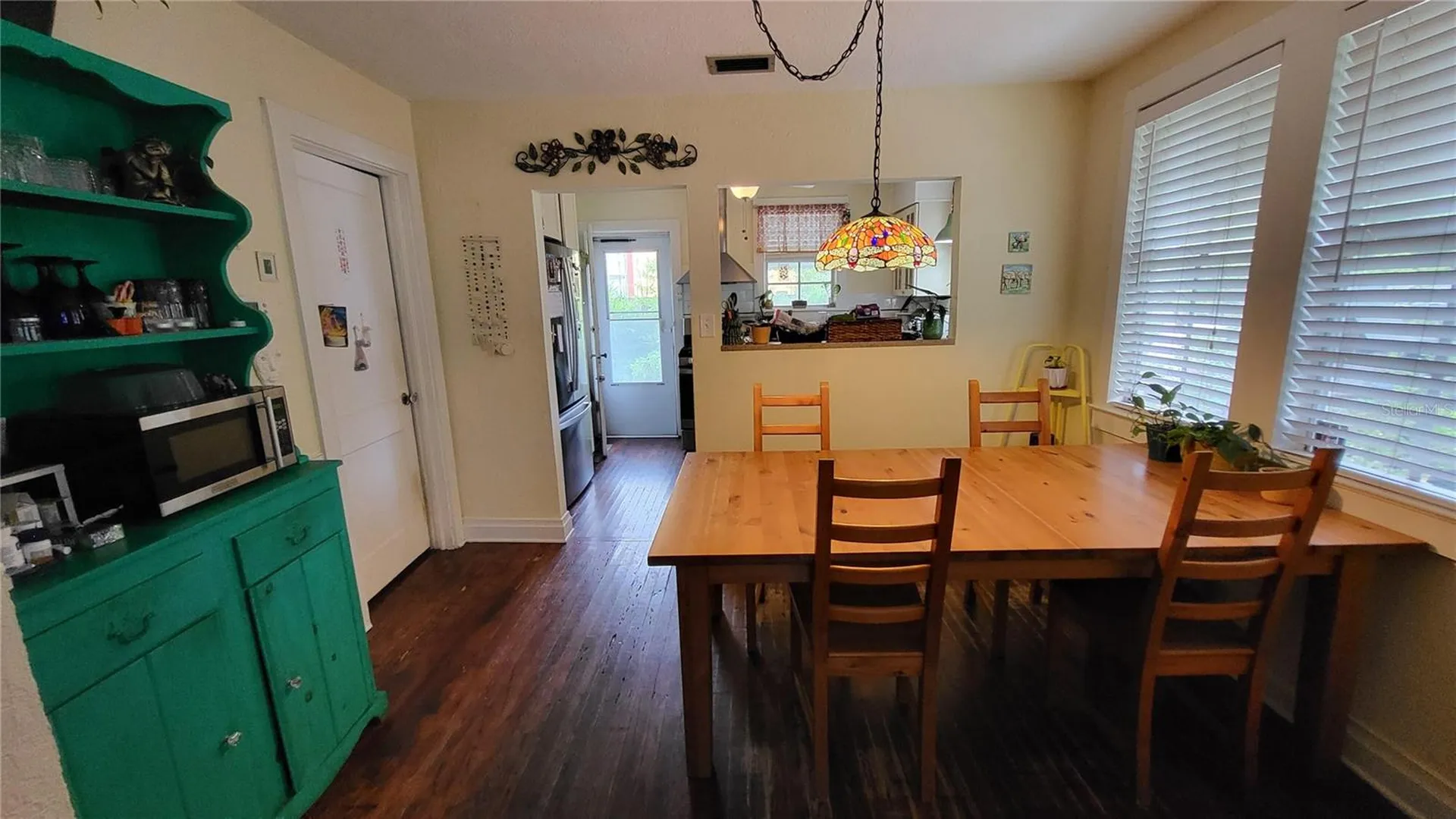 919 W Woodlawn Avenue Tampa FL 33603