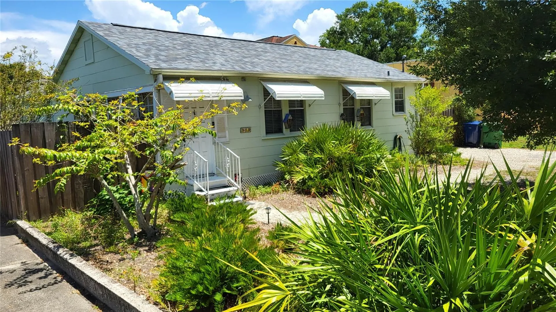 919 W Woodlawn Avenue Tampa FL 33603