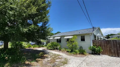 919 W Woodlawn Avenue Tampa FL 33603