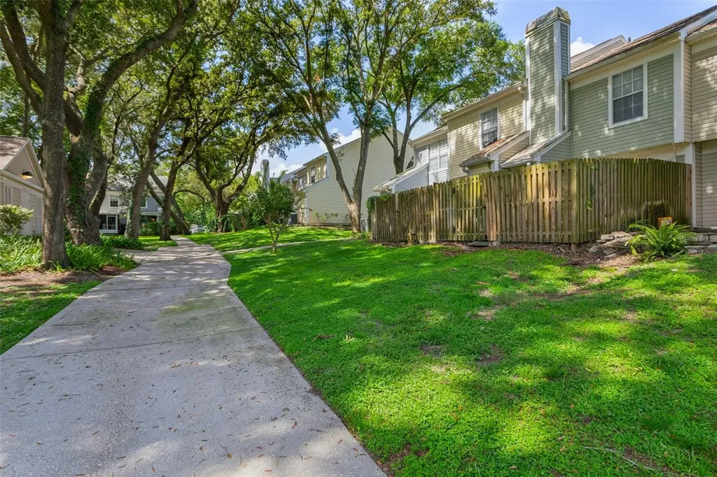 11325 Stratton Park Drive Tampa FL 33617