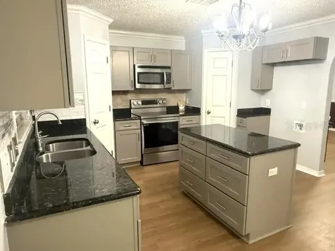 409 Yearling Cove Loop Apopka FL 32703