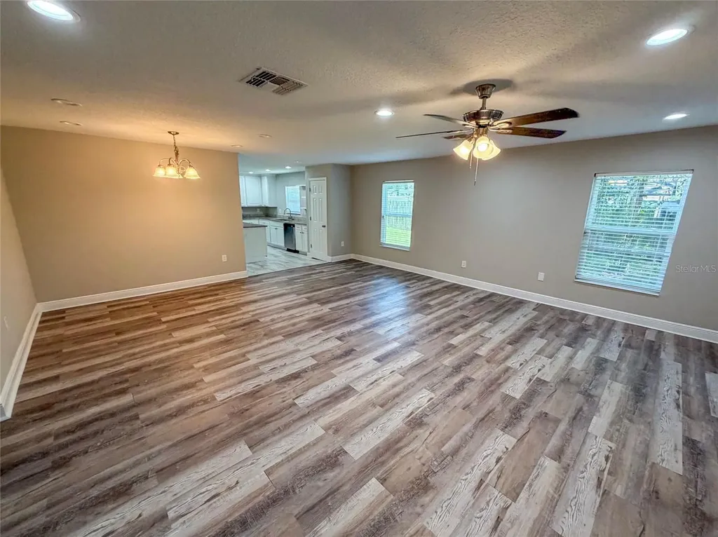 312 Wade Avenue Deland FL 32724