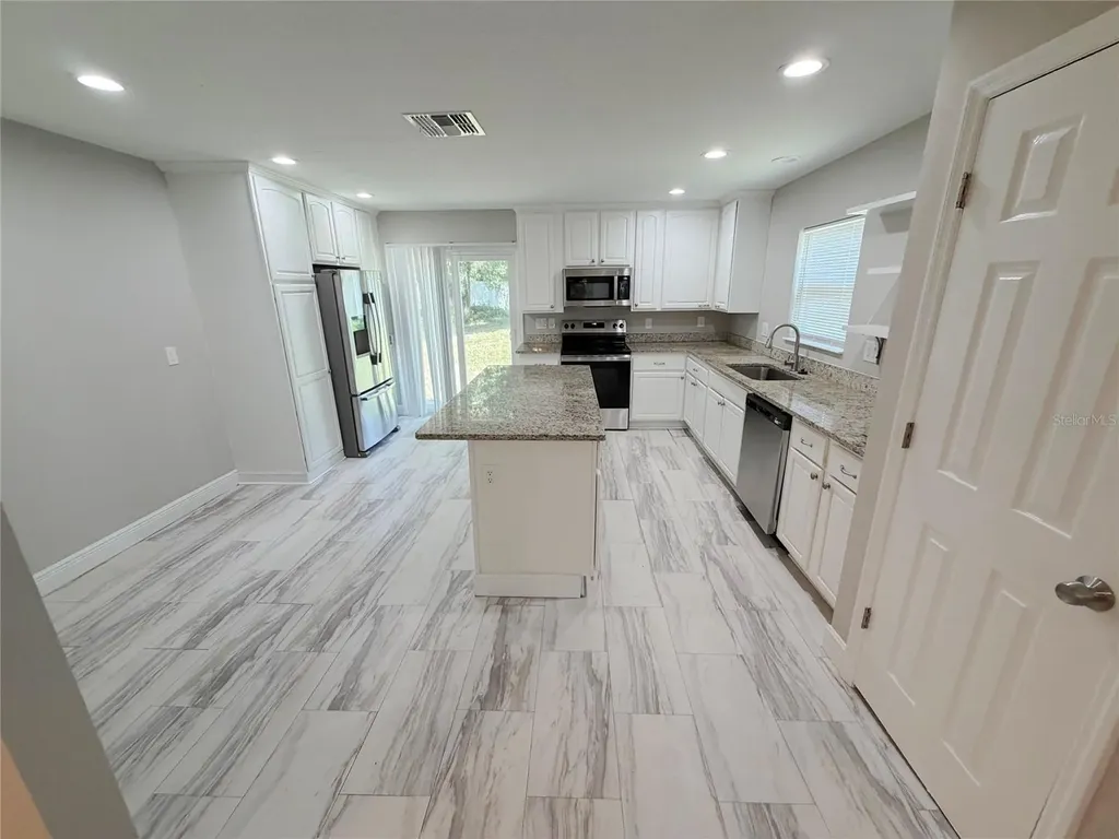 312 Wade Avenue Deland FL 32724