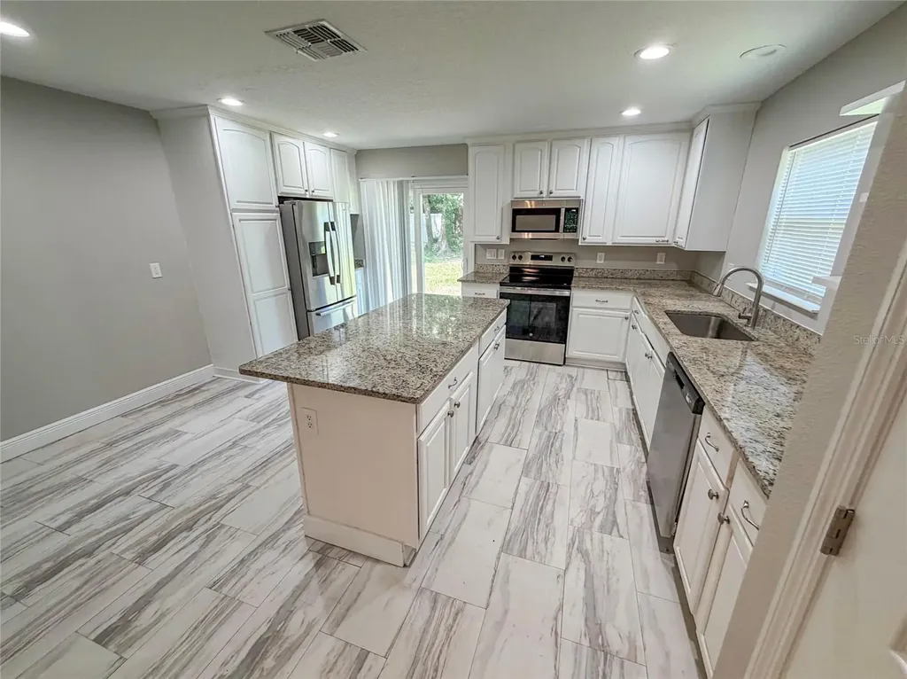 312 Wade Avenue Deland FL 32724