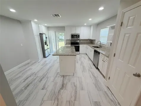 312 Wade Avenue Deland FL 32724