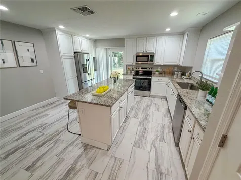 312 Wade Avenue Deland FL 32724