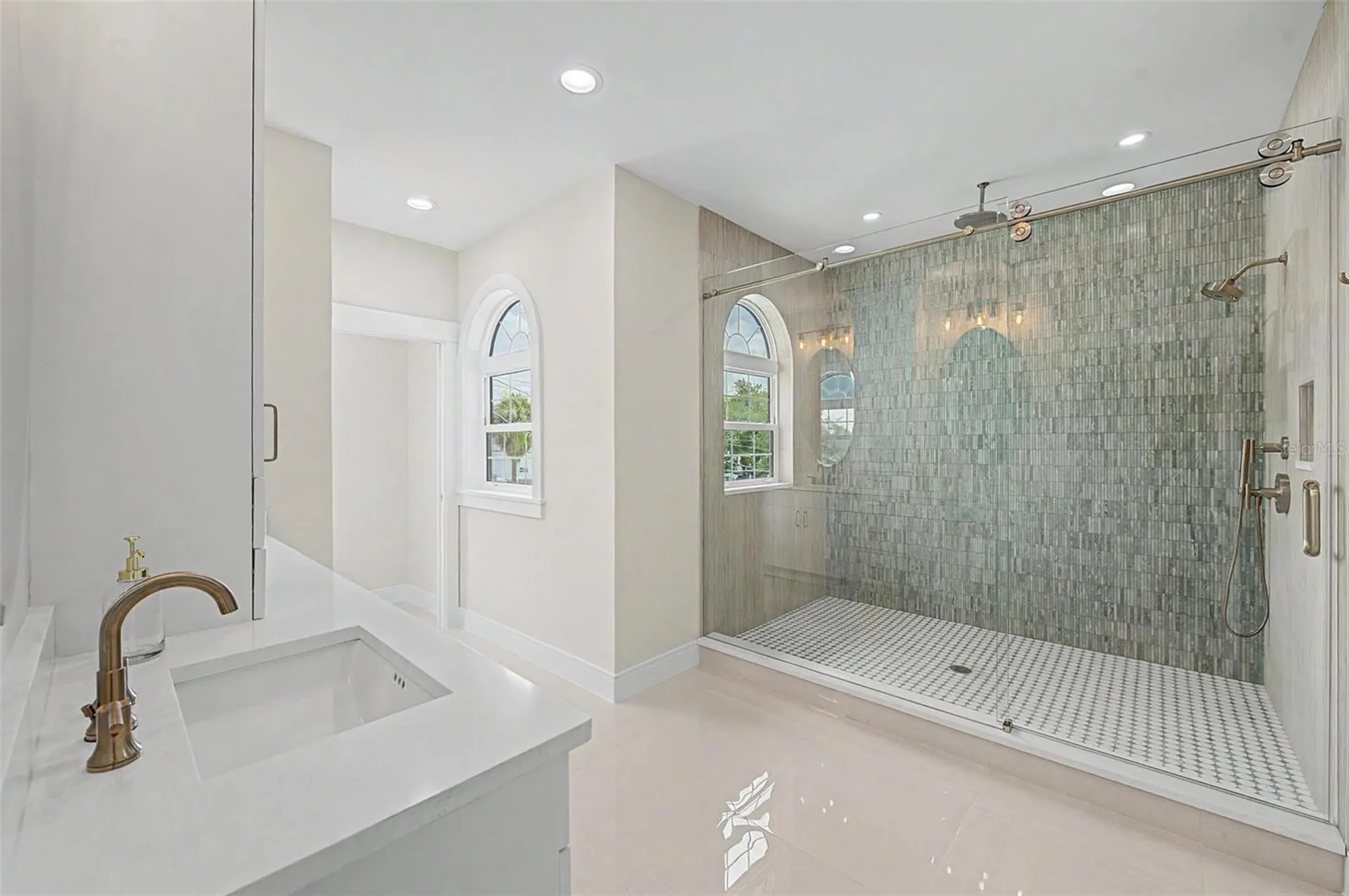 110 S Arrawana Avenue Tampa FL 33609