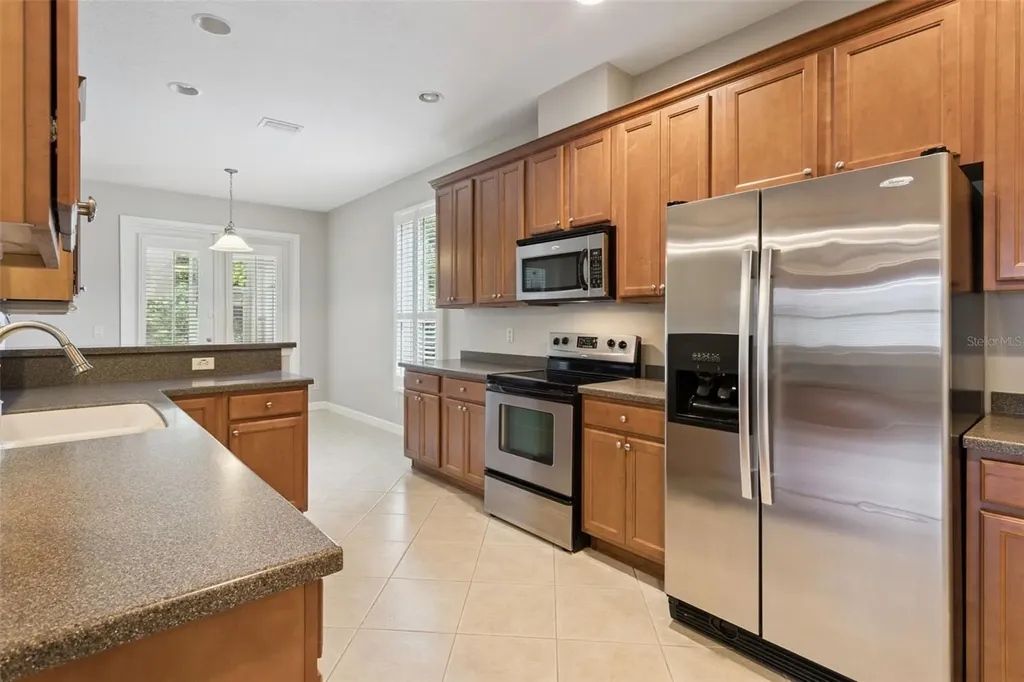 8270 Bridgeport Bay Circle Mount Dora FL 32757