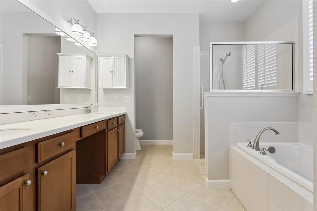 8270 Bridgeport Bay Circle Mount Dora FL 32757