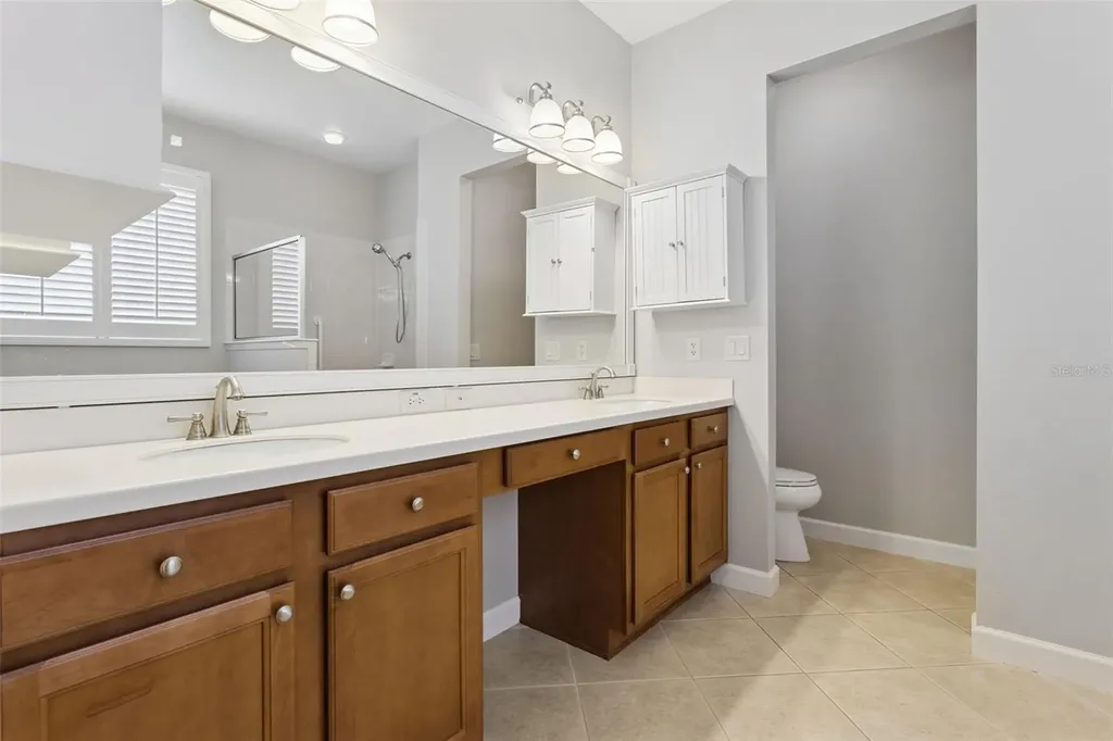 8270 Bridgeport Bay Circle Mount Dora FL 32757